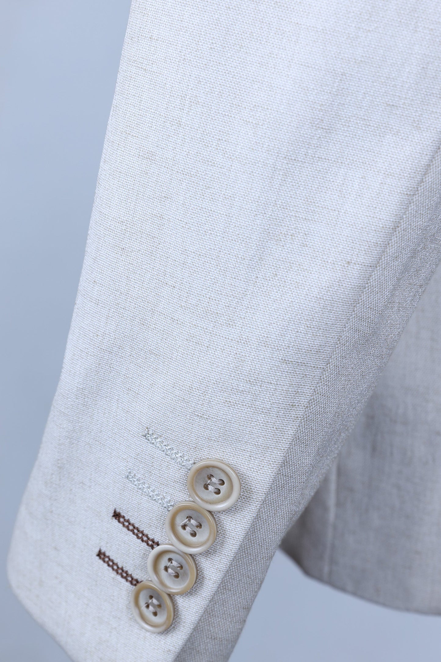 BEIGE TEXTURED TWO-PIECE SUIT