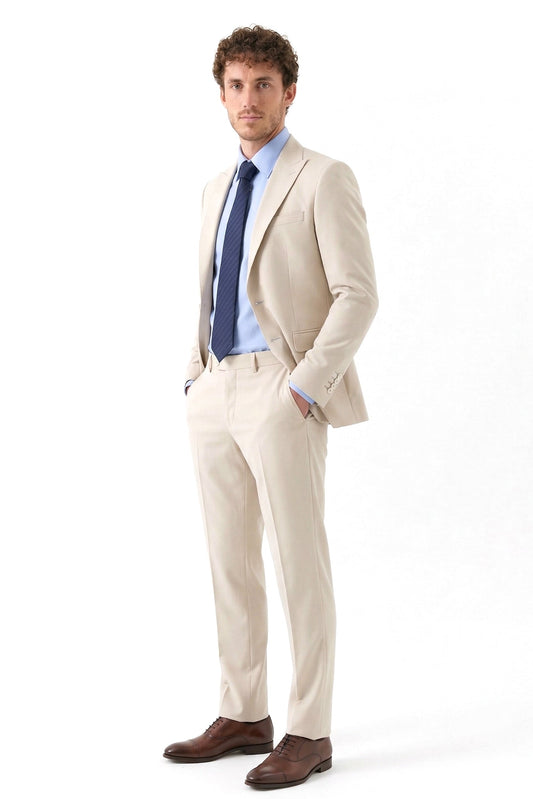 BEIGE TWO-PIECE SUIT