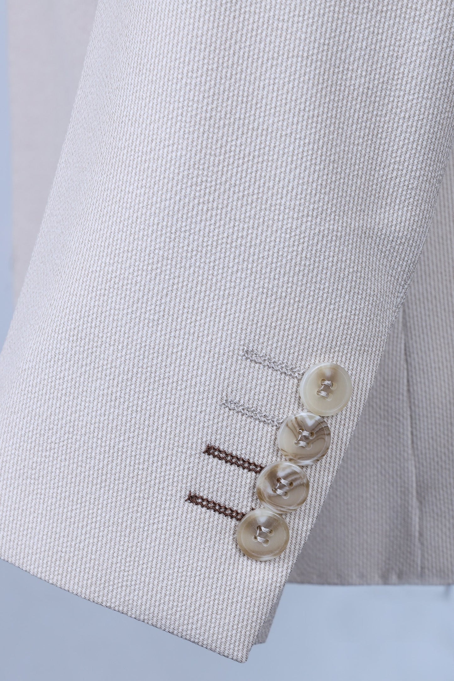 BEIGE TWO-PIECE SUIT